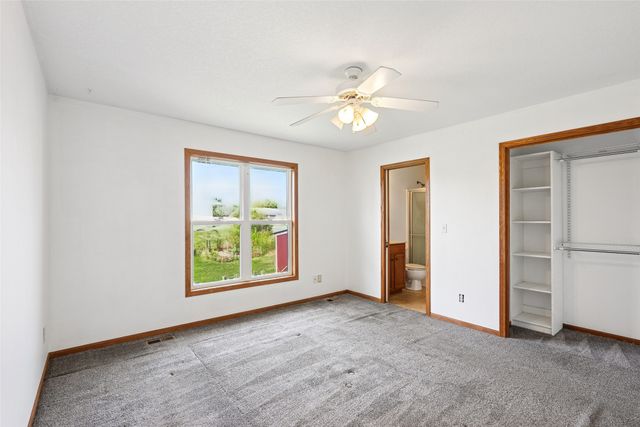 112 NE Allison Avenue, Elkhart, IA 50073