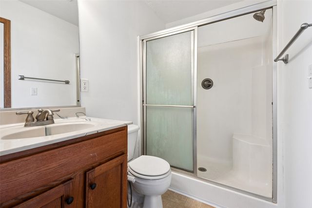 112 NE Allison Avenue, Elkhart, IA 50073