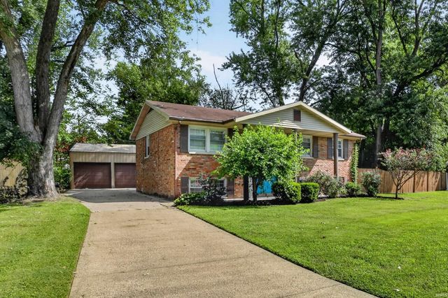 6210 Roger Park Court, Evansville, IN 47715