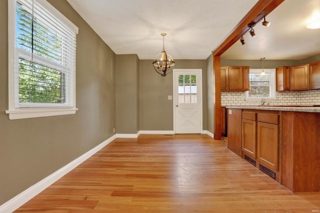 6210 Roger Park Court, Evansville, IN 47715