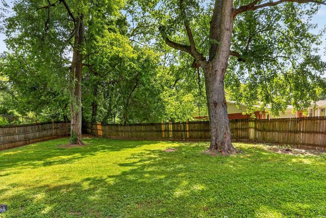 6210 Roger Park Court, Evansville, IN 47715
