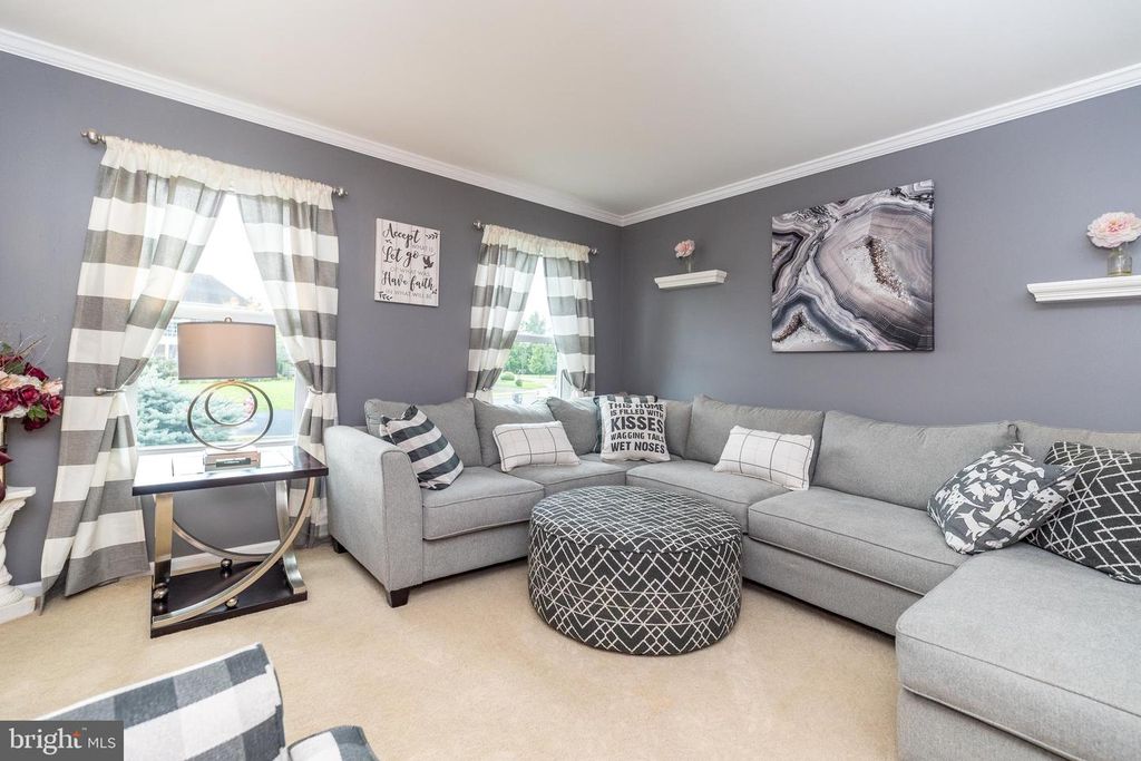 1233 COBBLESTONE DR, QUAKERTOWN, PA 18951 — photo 4