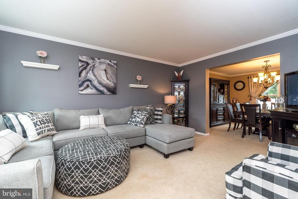 1233 COBBLESTONE DR, QUAKERTOWN, PA 18951 — photo 5