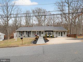 3306 LUMAR DR, Fort Washington, MD 20744