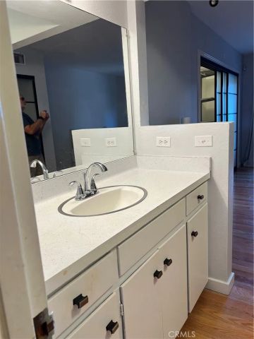 2244 Royal Oaks, Duarte, CA 91010