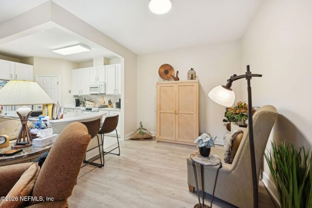 13663 WM DAVIS Parkway, Jacksonville, FL 32224