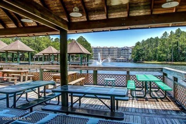 13663 WM DAVIS Parkway, Jacksonville, FL 32224