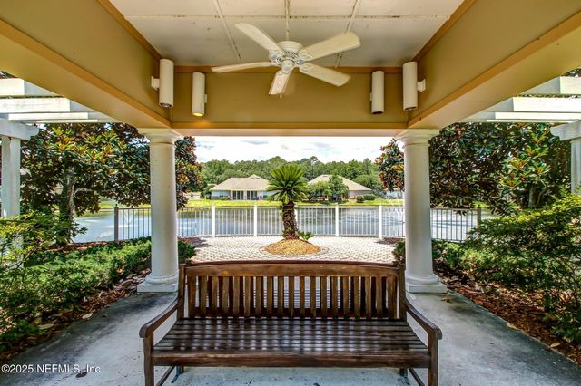 13663 WM DAVIS Parkway, Jacksonville, FL 32224