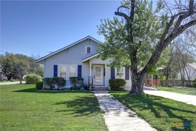 1135 N Penelope Street, Belton, TX 76513