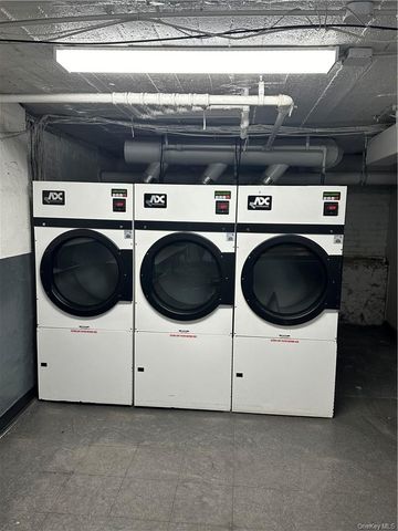 2922 Barnes Avenue 6E, Bronx, NY 10467