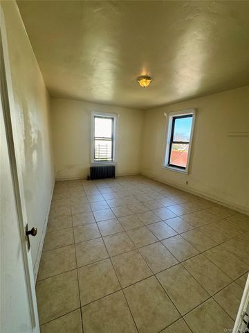 2922 Barnes Avenue 6E, Bronx, NY 10467
