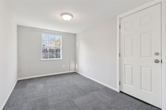 10609 Seagoville Road, Dallas, TX 75217