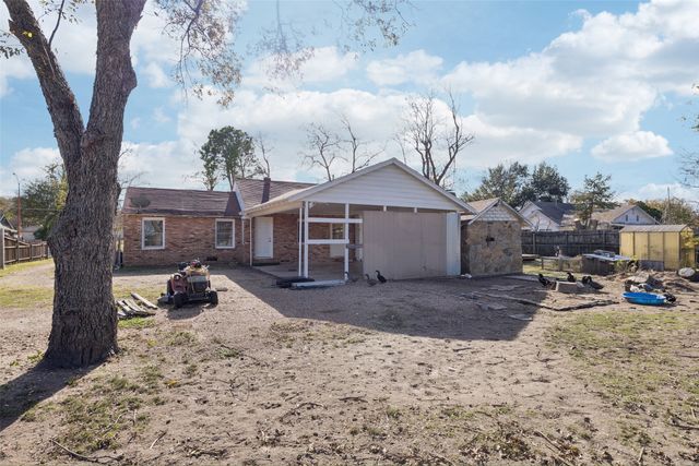 10609 Seagoville Road, Dallas, TX 75217