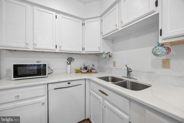 11 WINSLOW CT, Annapolis, MD 21403