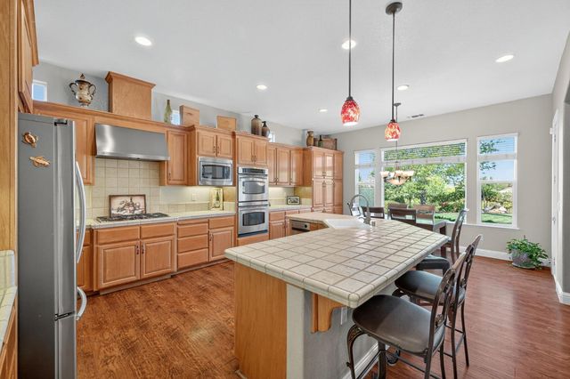 5132 Thalia Dr, El Dorado Hills, CA 95762