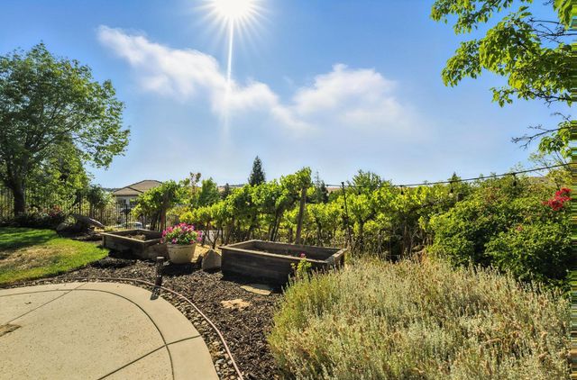 5132 Thalia Dr, El Dorado Hills, CA 95762