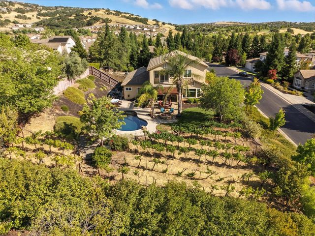 5132 Thalia Dr, El Dorado Hills, CA 95762