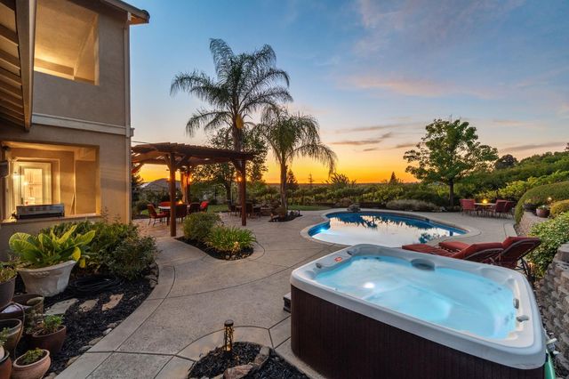 5132 Thalia Dr, El Dorado Hills, CA 95762