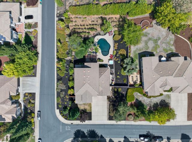 5132 Thalia Dr, El Dorado Hills, CA 95762