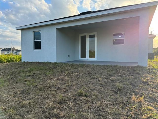 2804 Anita AVE N, Lehigh Acres, FL 33971