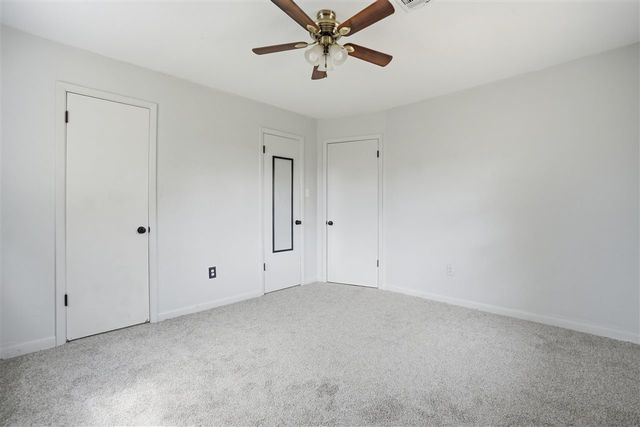 1607 NW 81st St, Lawton, OK 73505