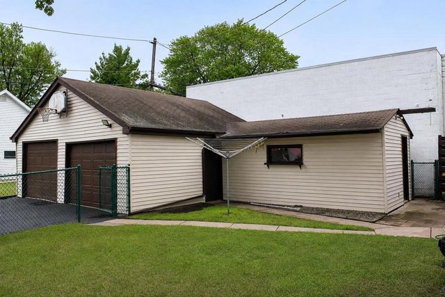 1605 W HASKEL STREET, Appleton, WI 54914