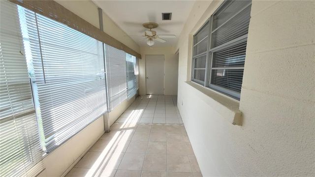 623 PARK CIRCLE, Bradenton, FL 34207