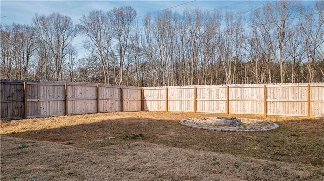 5317 Burrus Lane, Mableton, GA 30126