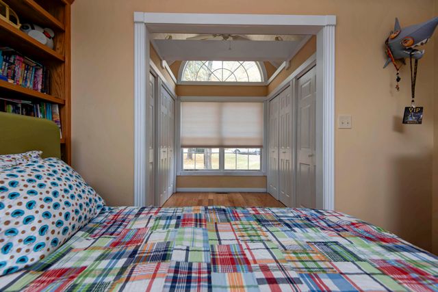 4429 E Valley Road, Springfield, MO 65809