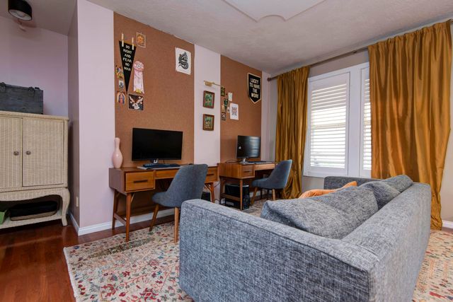 4429 E Valley Road, Springfield, MO 65809