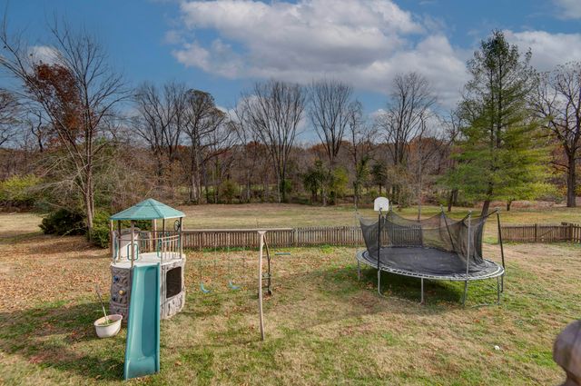 4429 E Valley Road, Springfield, MO 65809