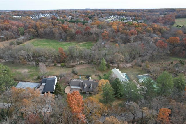 4429 E Valley Road, Springfield, MO 65809