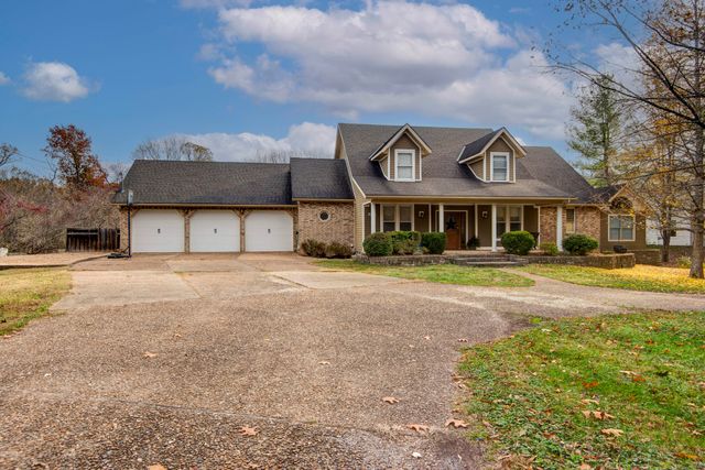 4429 E Valley Road, Springfield, MO 65809