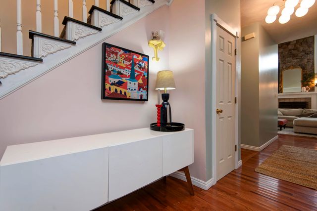 4429 E Valley Road, Springfield, MO 65809