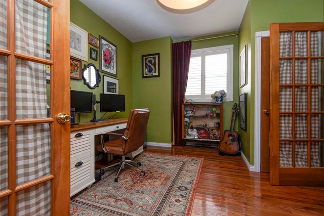 4429 E Valley Road, Springfield, MO 65809