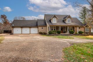 4429 E Valley Road, Springfield, MO 65809