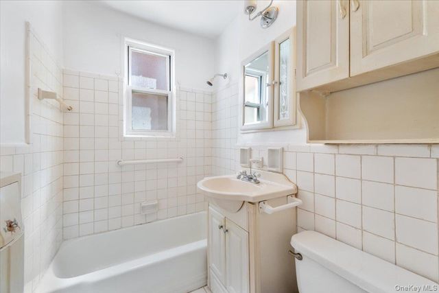 708 Palmer Court 1D, Mamaroneck, NY 10543