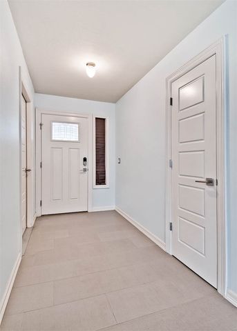 1703 SE P Street, Bentonville, AR 72712