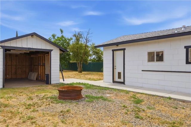 950 Michigan, Beaumont, CA 92223
