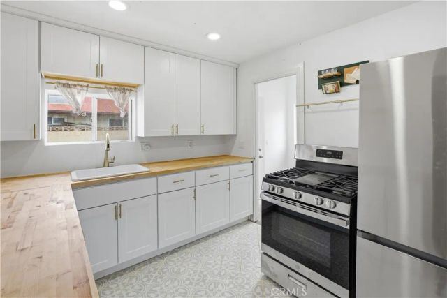 950 Michigan, Beaumont, CA 92223