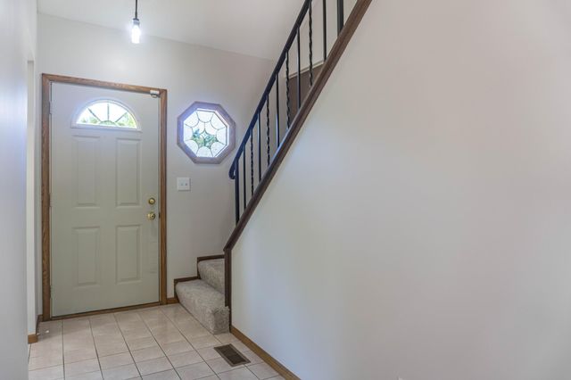 110105 Arboretum Way, Chaska, MN 55318