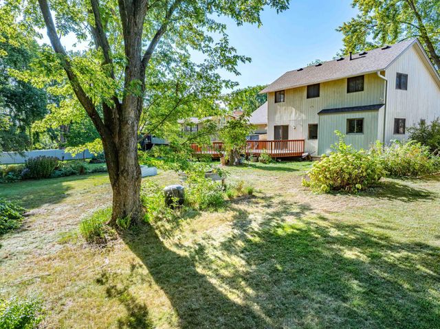 110105 Arboretum Way, Chaska, MN 55318