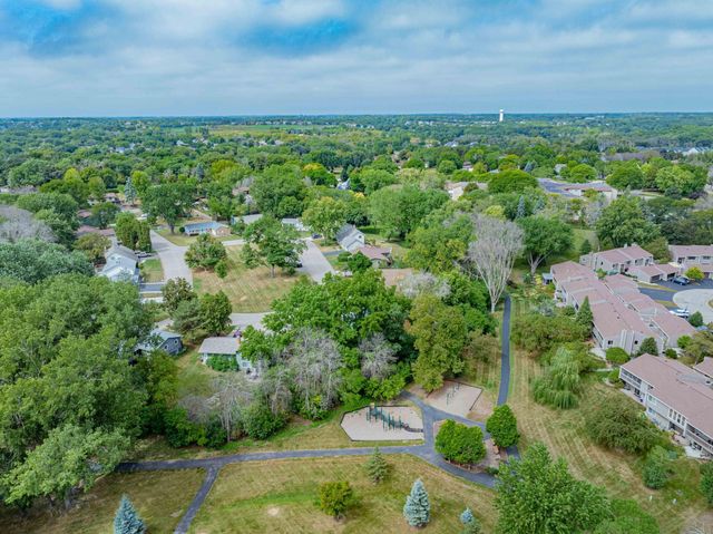 110105 Arboretum Way, Chaska, MN 55318