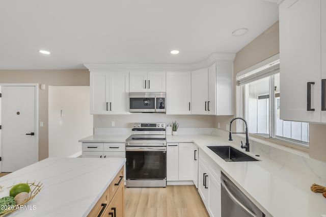 1018 W IVANHOE Street, Chandler, AZ 85224