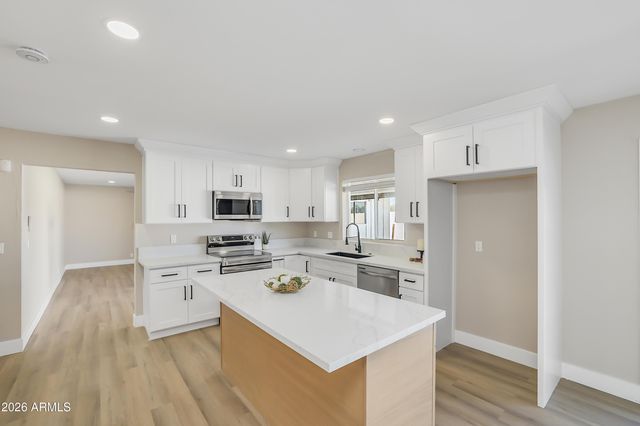 1018 W IVANHOE Street, Chandler, AZ 85224