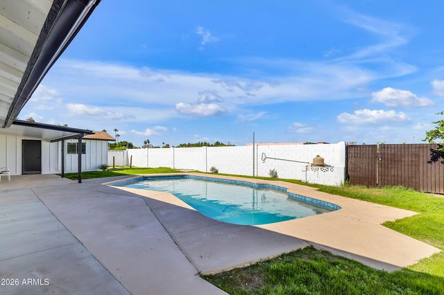 1018 W IVANHOE Street, Chandler, AZ 85224