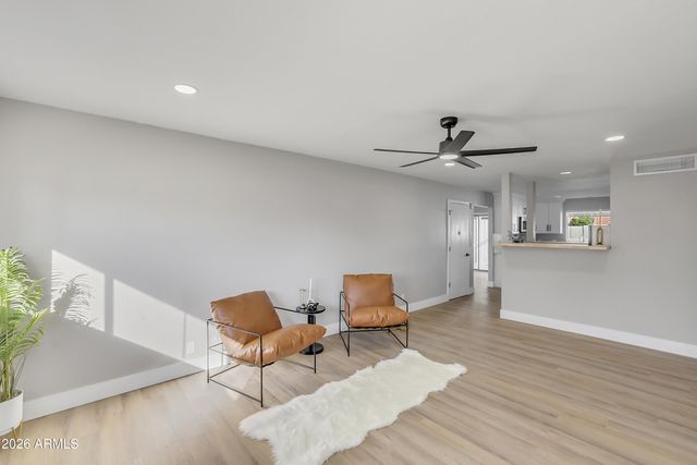 1018 W IVANHOE Street, Chandler, AZ 85224