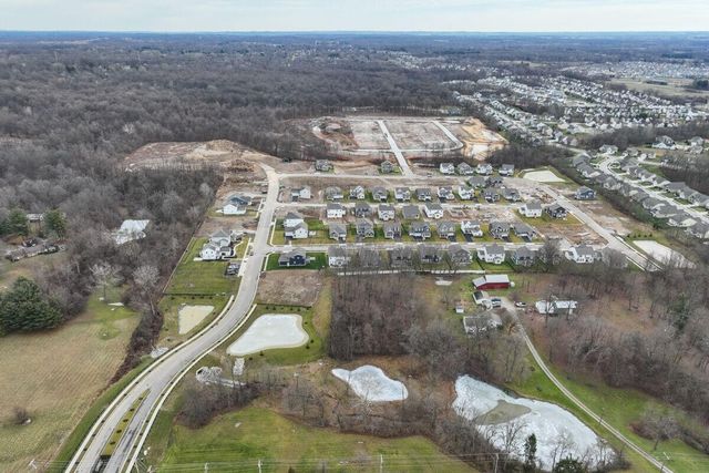 412 Fannin Drive, Pataskala, OH 43062