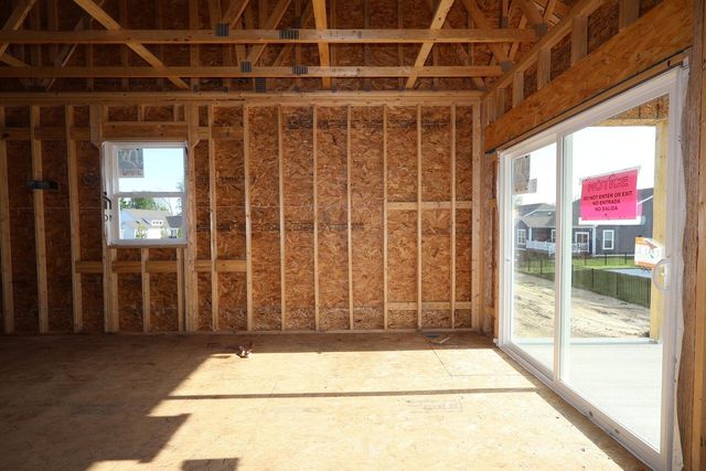 412 Fannin Drive, Pataskala, OH 43062