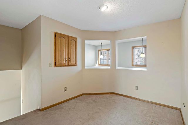 17384 Harding Lane, Lakeville, MN 55044